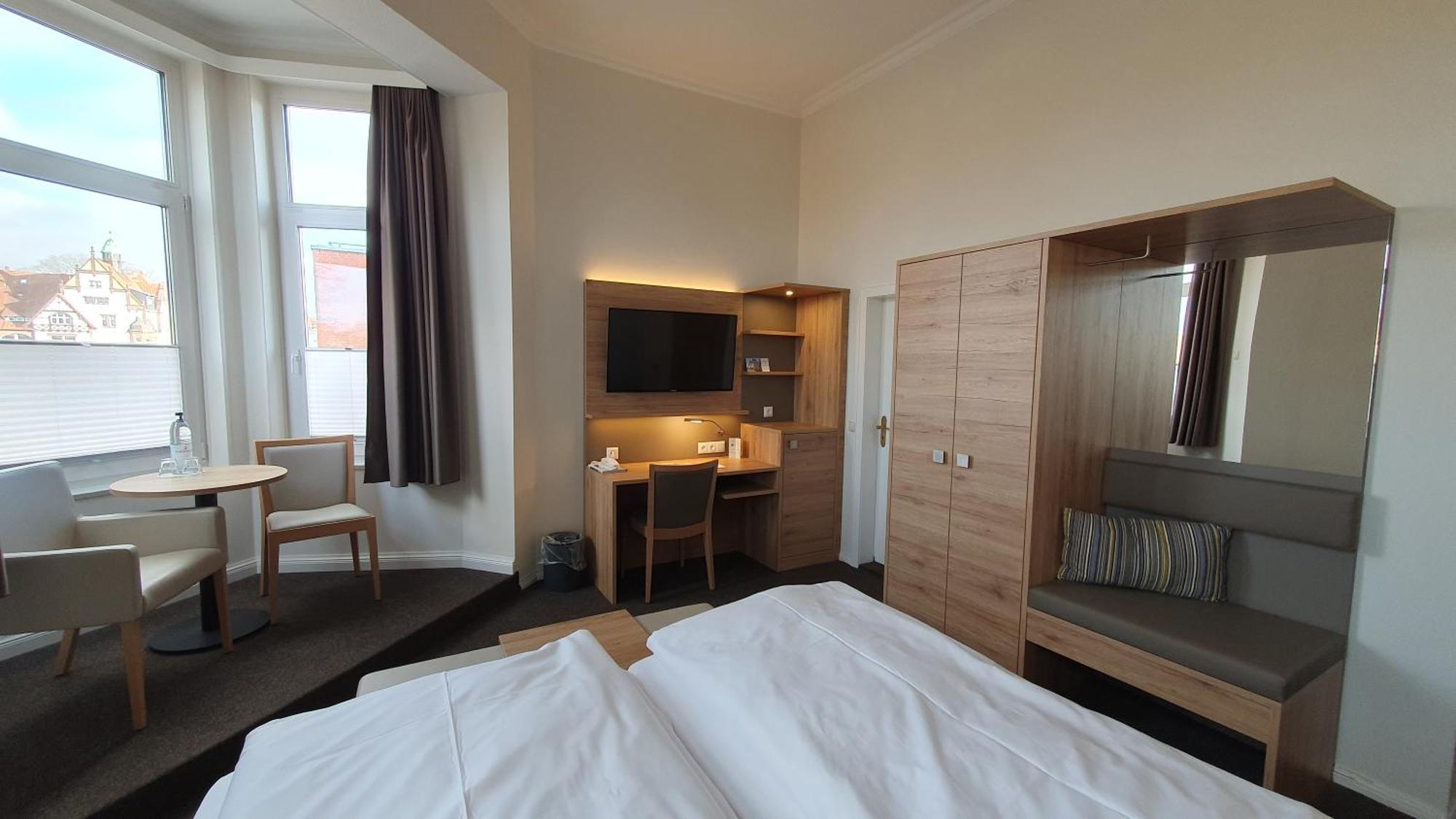 האמלן Hotel An Der Altstadt מראה חיצוני תמונה