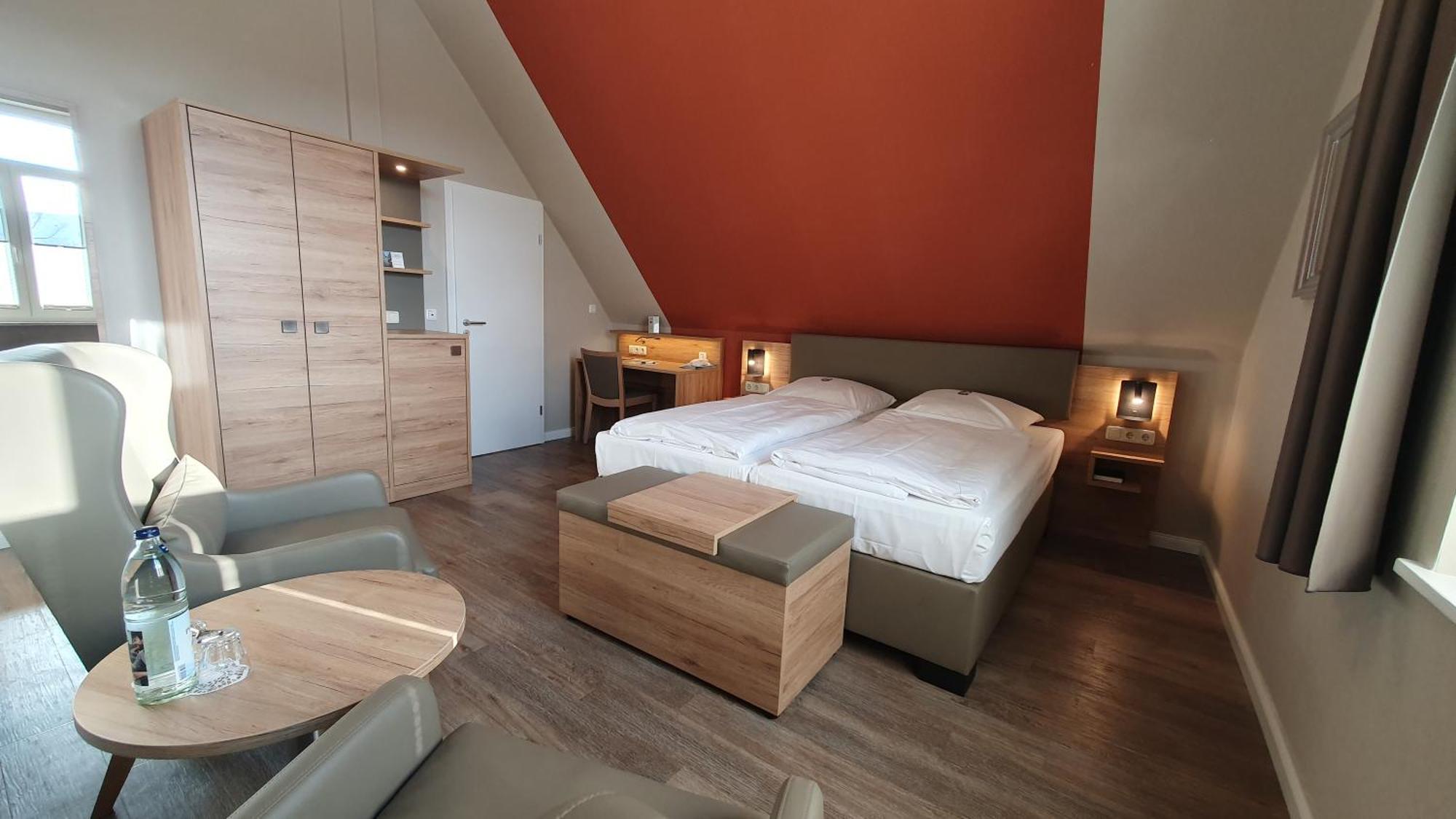 האמלן Hotel An Der Altstadt מראה חיצוני תמונה