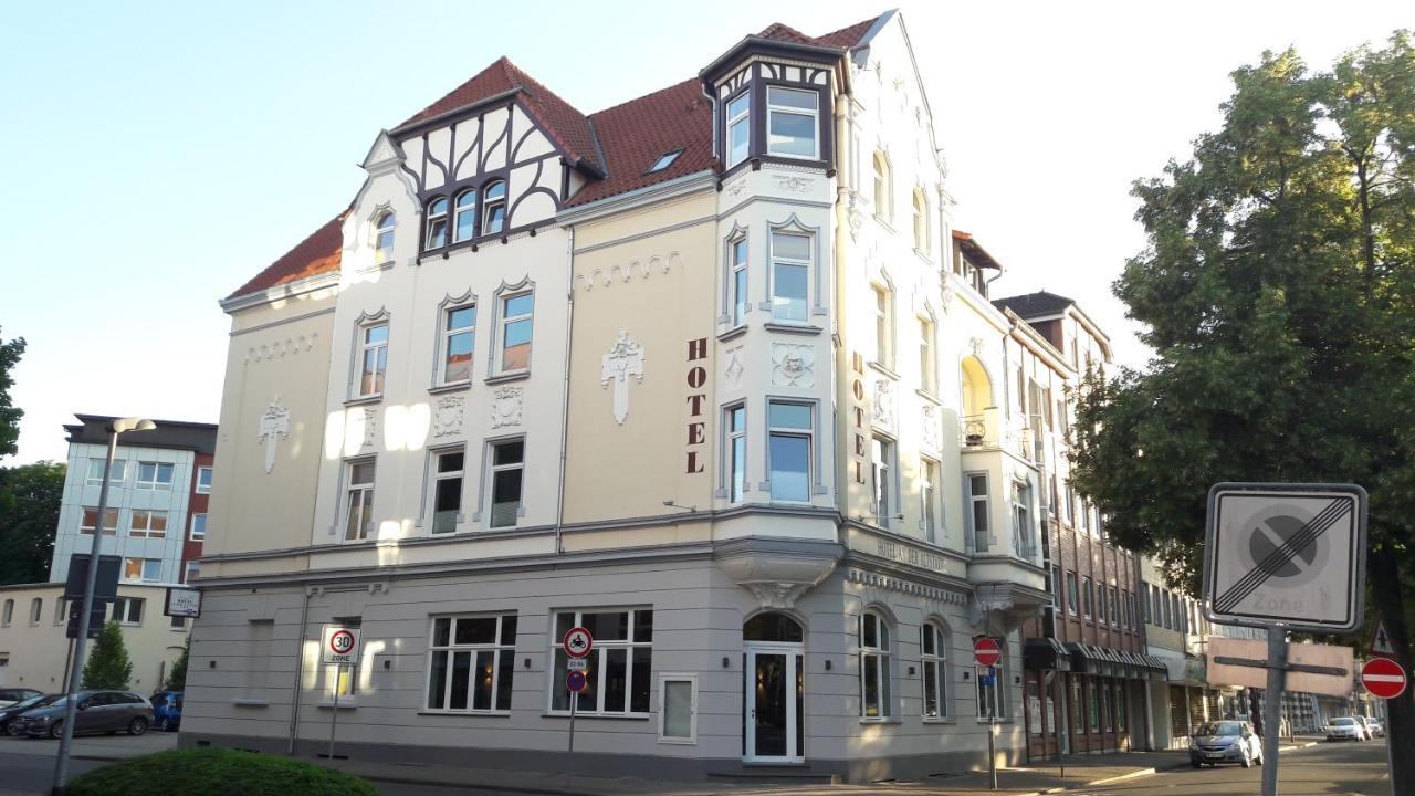 האמלן Hotel An Der Altstadt מראה חיצוני תמונה